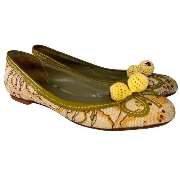 Laura Brandon Anthropologie Women's Canvas Yellow Sage Pom Pom Ballet Flats 7 - Picture 7 of 7